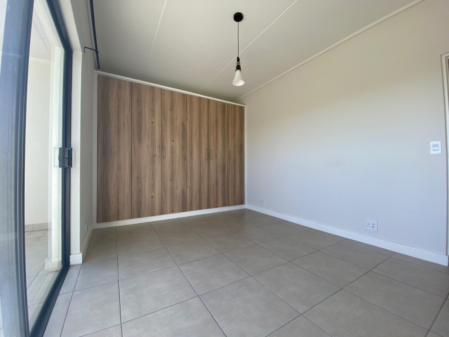 To Let 1 Bedroom Property for Rent in Sandown Western Cape